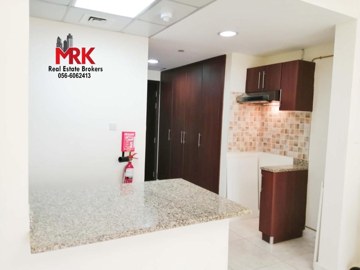 Studio Apartment Дубай Екстер'єр фото
